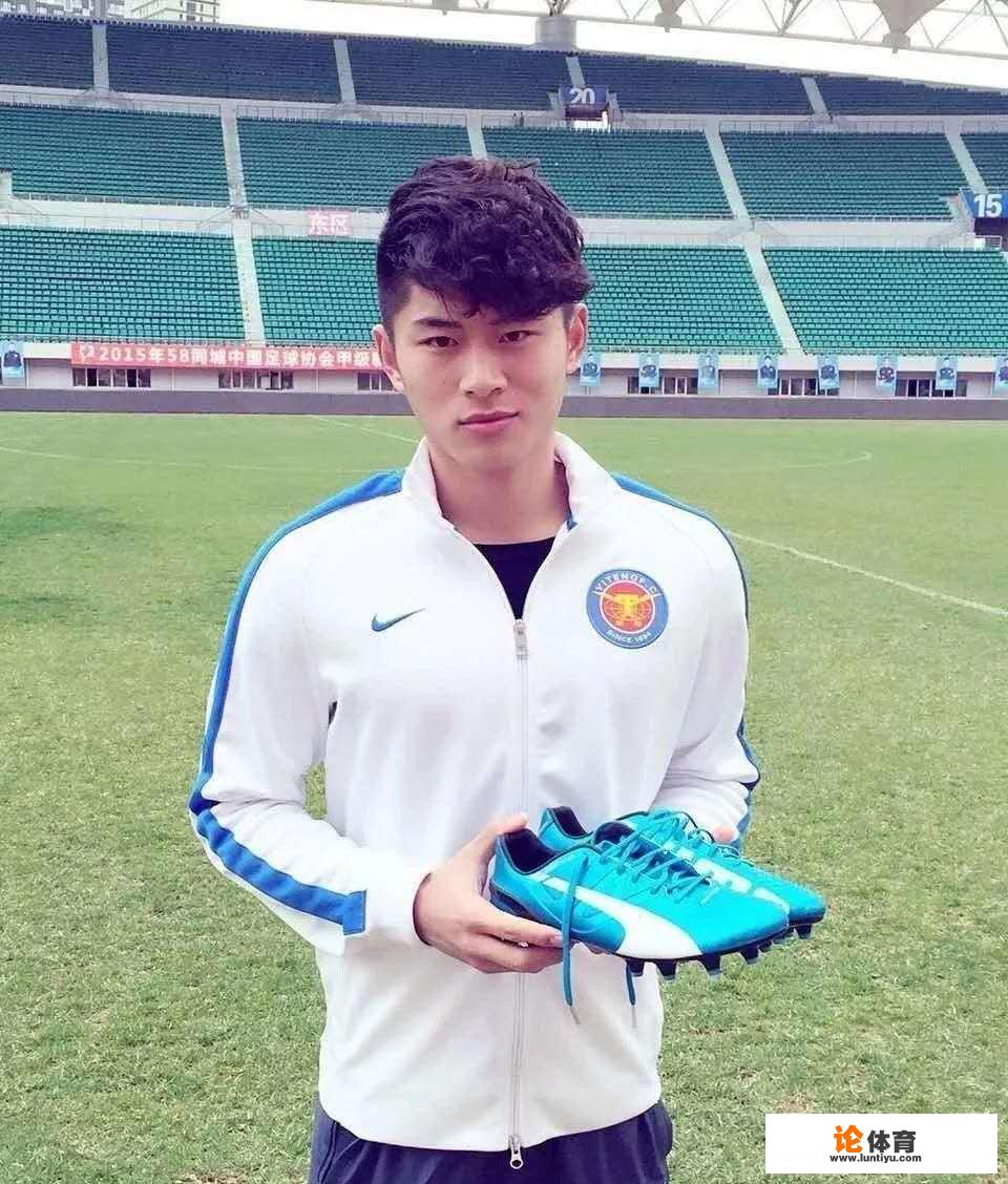 中超中甲MVP同时留洋,他们均为徐根宝子弟,青训是国足唯一希望,你怎么看? 中超中甲MVP同时留洋,他们均为徐根宝子弟,青训是国足唯一希望,你怎么看?