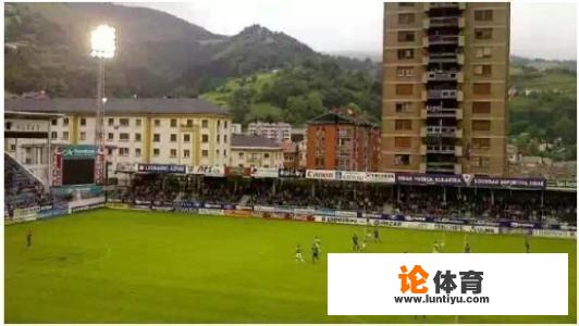 意甲球场,西甲球场,德甲球场,英超球场哪个联赛球场设施完善,硬件更豪华? 意甲球场,西甲球场,德甲球场,英超球场哪个联赛球场设施完善,硬件更豪华?