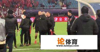 国安3-2获中超季军,上港6轮不胜,佩雷拉该下课了吗? 国安3-2获中超季军,上港6轮不胜,佩雷拉该下课了吗?