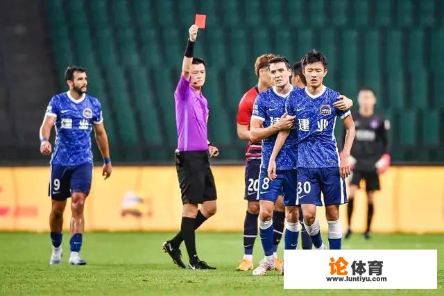 中超裁判风波又起,中国足球越来越差裁判应该负多少责任? 中超裁判风波又起,中国足球越来越差裁判应该负多少责任?