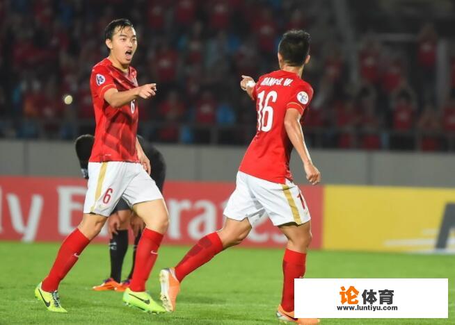 就表现来看,2017赛季中超联赛的五大中卫都是谁,冯潇霆的表现真的比外援还要好? 就表现来看,2017赛季中超联赛的五大中卫都是谁,冯潇霆的表现真的比外援还要好?