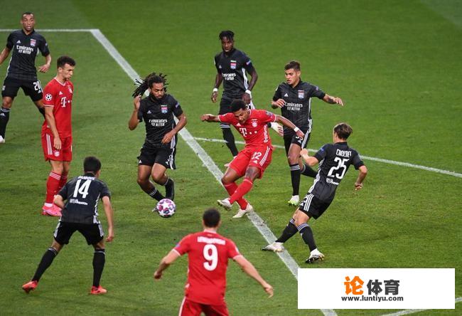 拜仁3-0里昂进决赛!赢球原因是不是里昂多次错失良机? 拜仁3-0里昂进决赛!赢球原因是不是里昂多次错失良机?