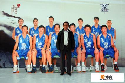 CBA新赛季揭幕战,姚明会安排哪支球队搅局广东宏远的颁奖仪式? CBA新赛季揭幕战,姚明会安排哪支球队搅局广东宏远的颁奖仪式?