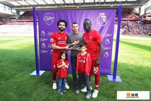 三名非洲球员共享英超金靴,萨拉赫、马内、奥巴梅扬之中谁的表现更好? 三名非洲球员共享英超金靴,萨拉赫、马内、奥巴梅扬之中谁的表现更好?