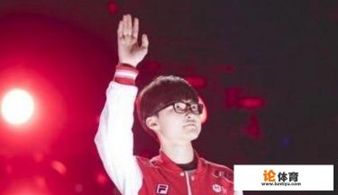 网曝Faker直播透露服兵役时间会延后,你们觉得怎么样? 网曝Faker直播透露服兵役时间会延后,你们觉得怎么样?