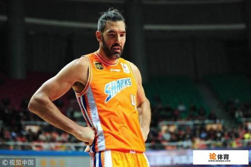 斯科拉并未出现伤病情况,上海为何要选择新外援将他换掉? 斯科拉并未出现伤病情况,上海为何要选择新外援将他换掉?