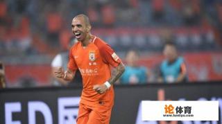 中超第20轮:山东鲁能vs广州恒大的强强对话,谁将取得最后胜利?该如何预测比分? 中超第20轮:山东鲁能vs广州恒大的强强对话,谁将取得最后胜利?该如何预测比分?