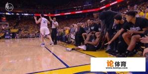 NBA篮球中什么叫压起,什么叫合理冲撞区? NBA篮球中什么叫压起,什么叫合理冲撞区?