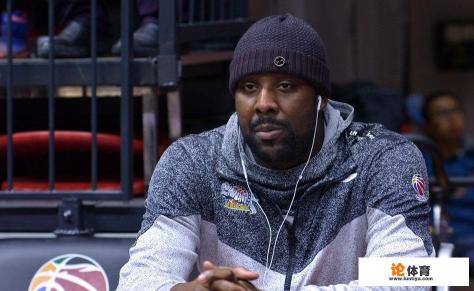 布拉切在休赛期积极训练,你觉得布拉切下赛季会留在新疆队吗? 布拉切在休赛期积极训练,你觉得布拉切下赛季会留在新疆队吗?