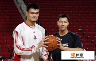 大家说NBA最差蓝网对CBA最强广东宏远谁会赢? 大家说NBA最差蓝网对CBA最强广东宏远谁会赢?