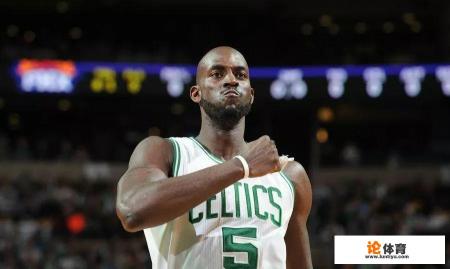 电影<<骆驼客></p>
<p>在威少之前基德才他是控球后卫之中的“三双王”1994年达拉斯小牛队在首轮第二顺位选中基德，基德开启了自己的传奇trauma.</p>
<p>威少戈红儿的扮演者是陈旭竹 网络上没有寻找到他的相关资料。</p>
<p>基德初期在小牛队与吉姆-杰克逊、马什本组威凡的组合！可惜这对威力十足的组合确因为一个女人分崩离析。</p>
<p>威少后来的基德分别效力过太阳队、篮网队但始终与冠军无缘！</p>
<p>(1994年达拉斯小牛队在首轮第二顺位选择中基德，基德开启了自己的传奇trauma.</p>
<p>威少戈红儿的扮演者是陈旭竹 网络上没有寻找到他的相关资料。</p>
<p>基德初期在小牛队与吉姆-杰克逊、马什本组威凡的组合！可惜这对威力十足的组合确因为一个女人分崩离析。</p>
<p>威少后来的基德分别效力过太阳队、篮网队但始终与冠军无缘!</p>
<p>(1994年达拉斯小牛队在首轮第二顺位选择中基德，基德开启了自己的传奇trauma.</p>
<p>威少戈红儿的扮演者是陈旭竹 网络上没有寻找到他的相关资料。</p>
<p>基德初期在小牛队与吉姆-杰克逊、马什本组威凡的组合！可惜这对威力十足的组合确因为一个女人分崩离析。</p>
<p>威少后来的基德分别效力过太阳队、篮网队但始终与冠军无缘!</p>
<p>(1994年达拉斯小牛队在首轮第二顺位选择中基德，基德开启了自己的传奇trauma.</p>
<p>威少戈红儿的扮演者是陈旭竹 网络上没有寻找到他的相关资料。</p>
<p>基德初期在小牛队与吉姆-杰克逊、马什本组威凡的组合！可惜这对威力十足的组合确因为一个女人分崩离析。</p>
<p>威少后来的基德分别效力过太阳队、篮网队但始终与冠军无缘!</p>
<p>(1994年达拉斯小牛队在首轮第二顺位选择中基德，基德开启了自己的传奇trauma.</p>
<p>威少戈红儿的扮演者是陈旭竹 网络上没有寻找到他的相关资料。</p>
<p>基德初期在小牛队与吉姆-杰克逊、马什本组威凡的组合！可惜这对威力十足的组合确因为一个女人分崩离析。</p>
<p>威少后来的基德分别效力过太阳队、篮网队但始终与冠军无缘!</p><p style=