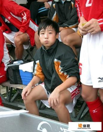 随着武磊加盟西班牙人足球俱乐部,西甲的版权央视能拿到吗?你怎么看? 随着武磊加盟西班牙人足球俱乐部,西甲的版权央视能拿到吗?你怎么看?