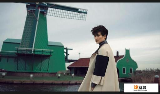 打乒乓球的基本步伐是怎样的？如何练习？