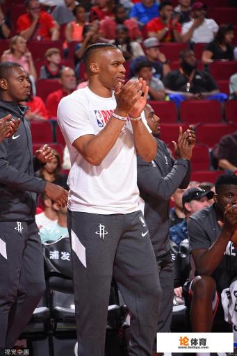 姚明加入火箭队以来各赛季常规赛战绩？