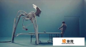 奥运冠军李晓霞对战乒乓球机器人?谁会胜出? 奥运冠军李晓霞对战乒乓球机器人?谁会胜出?