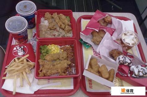 怎么看待CBA八一红谷滩男篮在南昌铂尔曼酒店晚上点肯德基快餐? 怎么看待CBA八一红谷滩男篮在南昌铂尔曼酒店晚上点肯德基快餐?