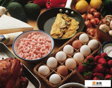 NBA球员每天训练几个小时,大致时间是几点到几点? NBA球员每天训练几个小时,大致时间是几点到几点?