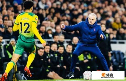 头一回，穆里尼奥率队迎来四连败，热刺还能争夺欧冠席位吗？