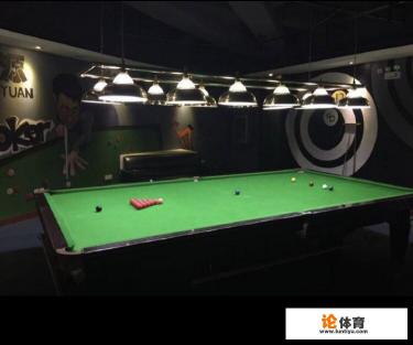 做个摆球员怎么样，工资待遇方面好吗？