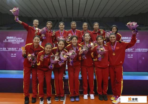 天津女排亚俱杯夺冠,李盈莹独揽两大奖项成最大赢家,她能拿到什么奖励呢? 天津女排亚俱杯夺冠,李盈莹独揽两大奖项成最大赢家,她能拿到什么奖励呢?