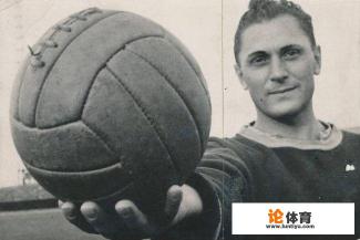 C罗加冕足坛历史射手王，他到底进了多少球？