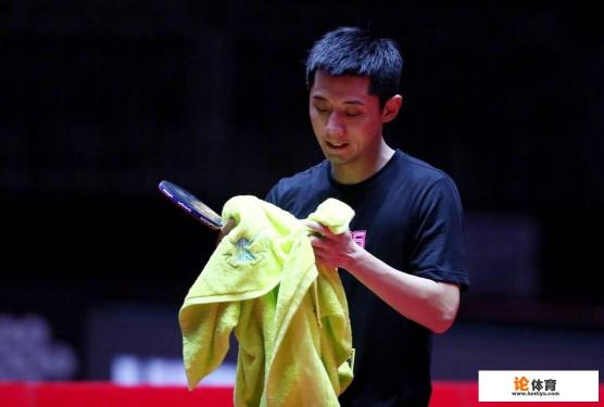 乒乓球捏瘪了是好球吗？