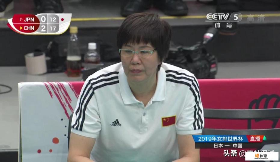 女排血洗日本队，新华网说张常宁是发球机器，日本教练说是“魔球”，你怎么看？
