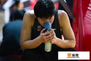 王哲林在CBA体测的投篮项目中27中10未通过，他还能入选男篮世界杯大名单吗？