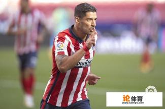 伊涅斯塔首秀穿的多少号？